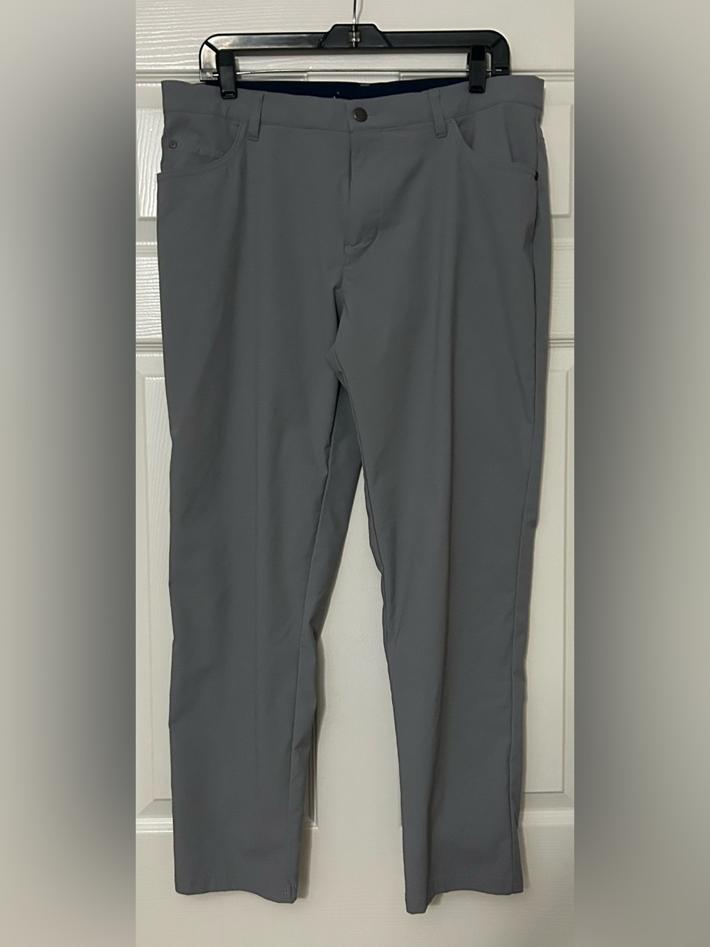 Adidas Golf Go-To 5 Pocket Pants - Tapered Fit - Mens 34W x 30L - Gray